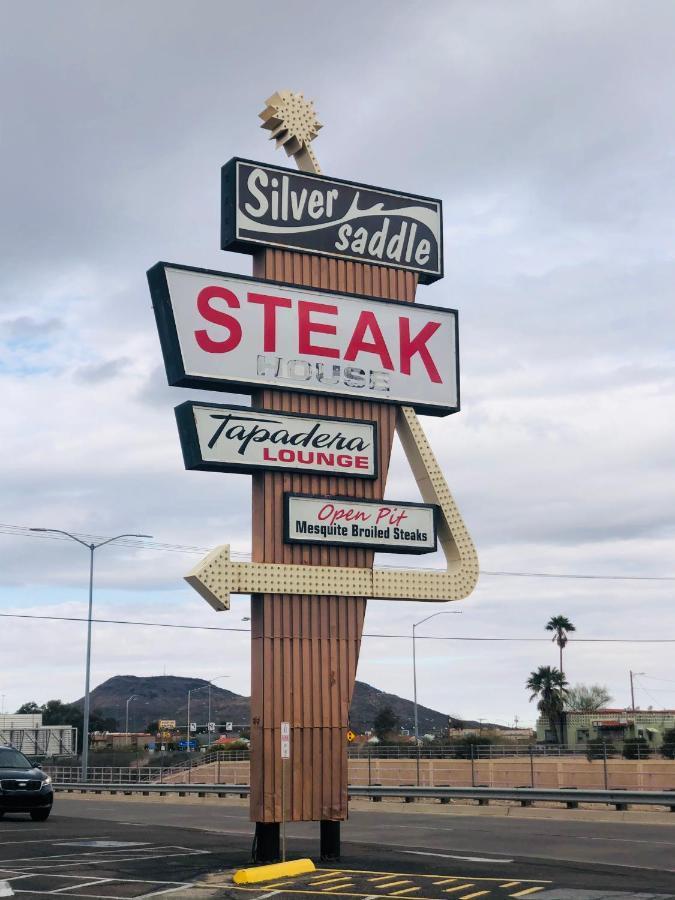 Silver Hotel Tucson Airport Exterior photo