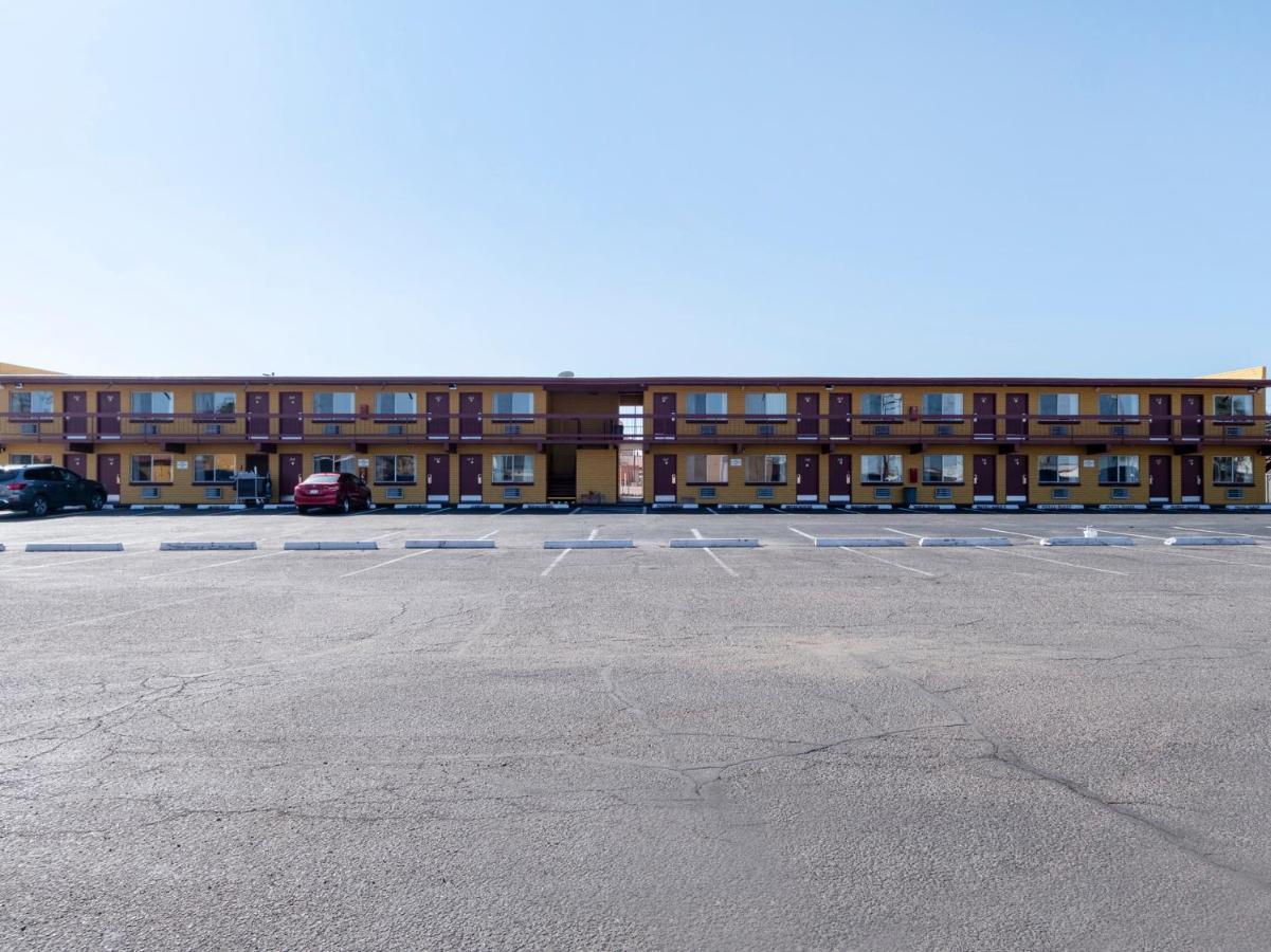 Silver Hotel Tucson Airport Exterior photo